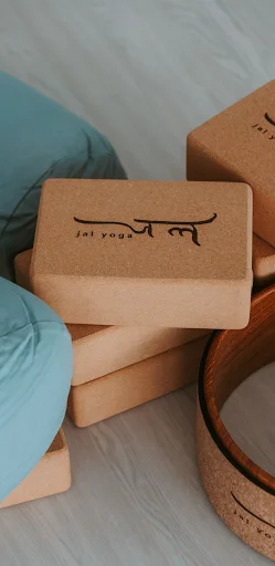 Jal Yoga ڈاؤن لوڈ کریں – اپنے موبائل سے یوگا کلاسز شیڈول کریں - Screenshot 1